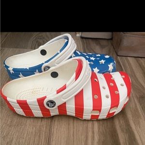 Unisex crocs women’s size 9 men’s size 7